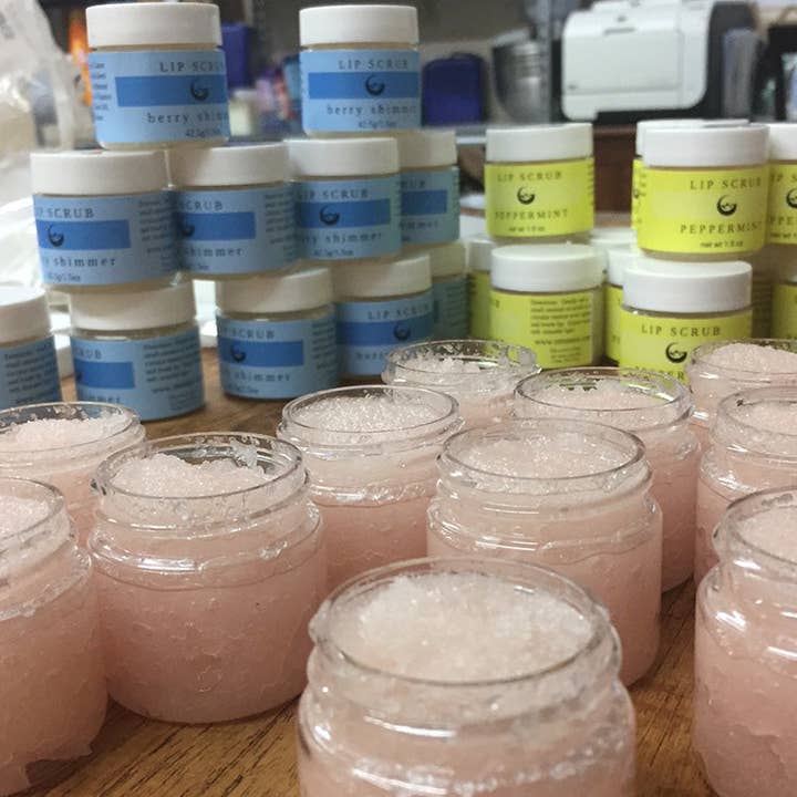 * Lip Scrubs for wholesale by Mountain Mist