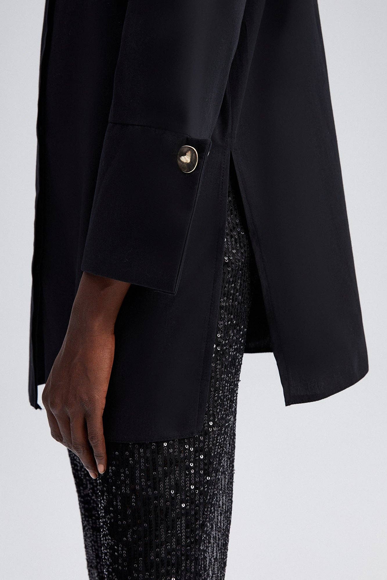 Siyah POPLIN SHIRT WITH WIDE CUFF for wholesale on Faire7