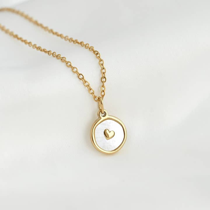 Blueyejewelry - Wholesale Pendant/charm necklace - Mother of Pearl Charm Necklaces-Heart Necklace-Star Pendant1