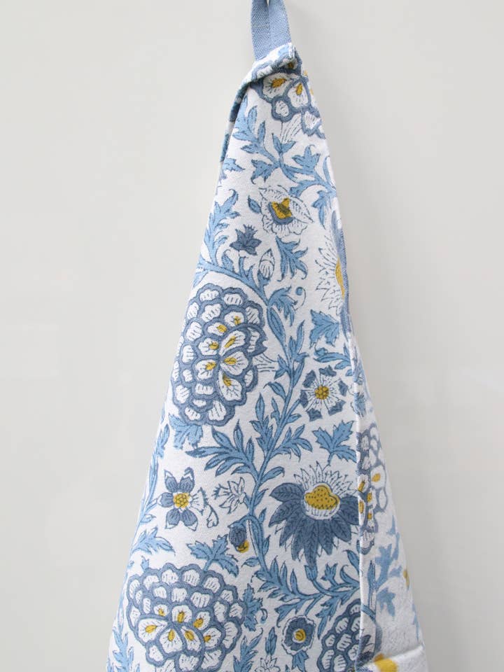 Torchon de cuisine bleu 'Sunny Day' fait main en coton 100% pour la vente par Rozablue