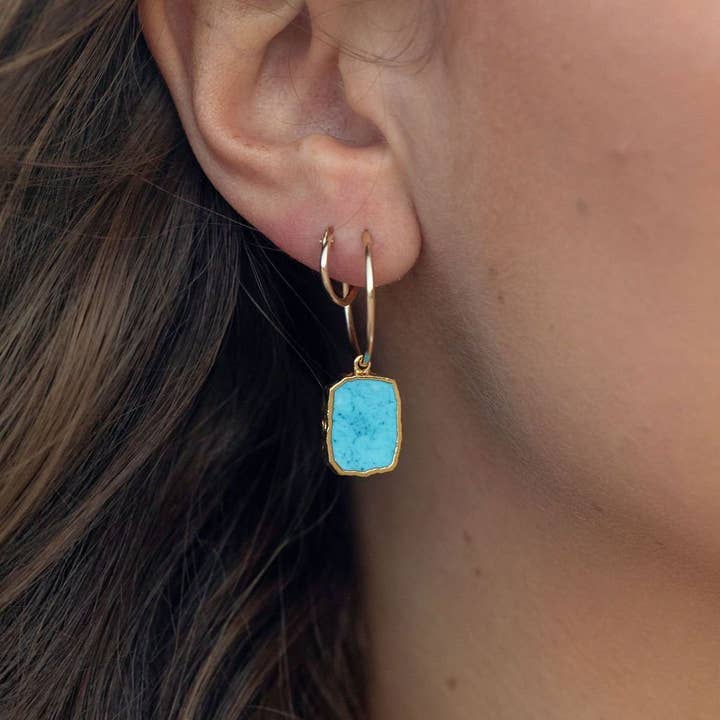 Ke Aloha Jewelry – wholesale Hoop earrings – Howlite Turquoise Silver Medium Hoop Earrings - Silver Alaka'i1