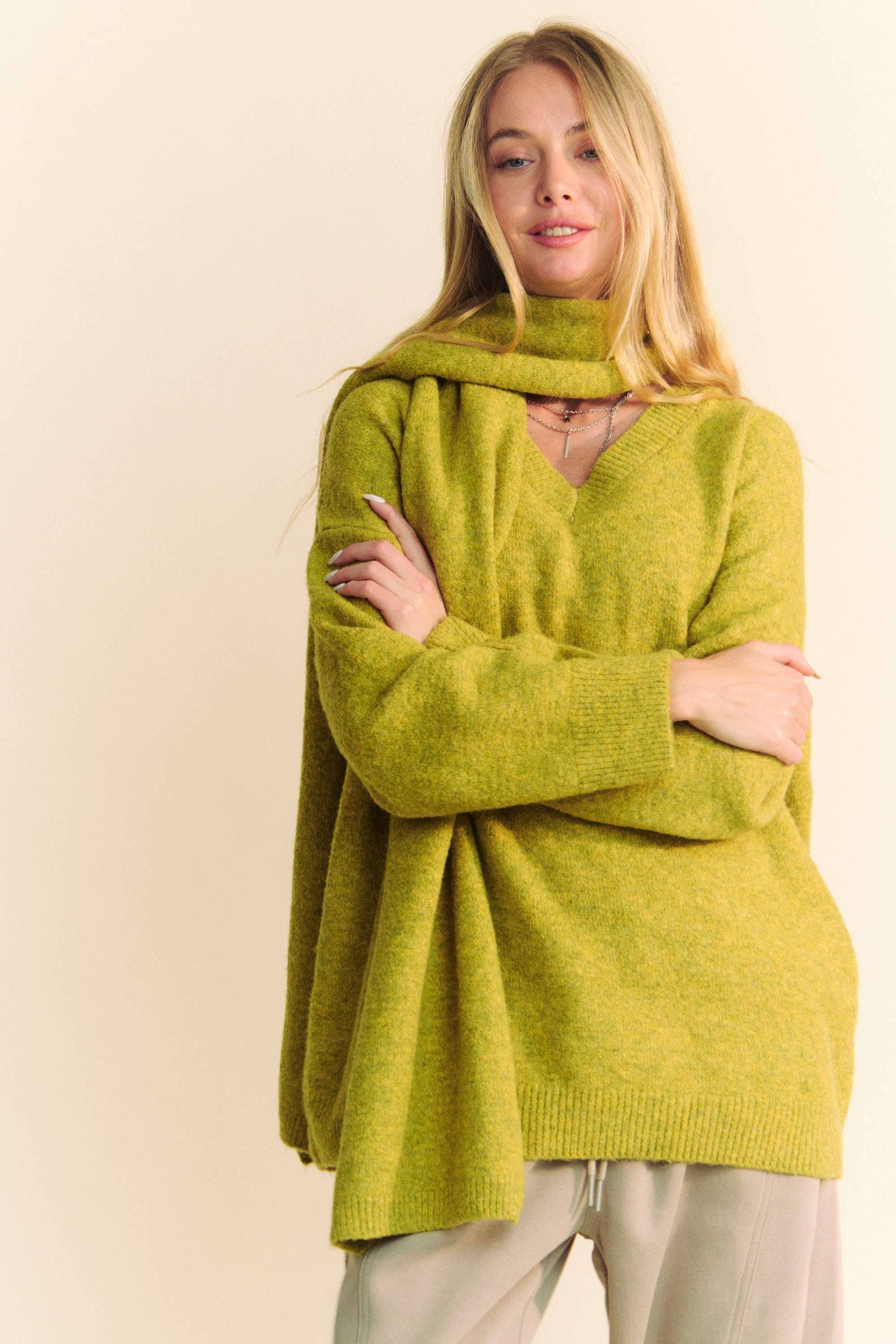 Davi & Dani - Vente Ensemble haut et pantalon (PAS d'intérieur) - Femme - ENSEMBLE PULL À MANCHES LONGUES ET COUPE AMPLE UNI AVEC ÉCHARPE3