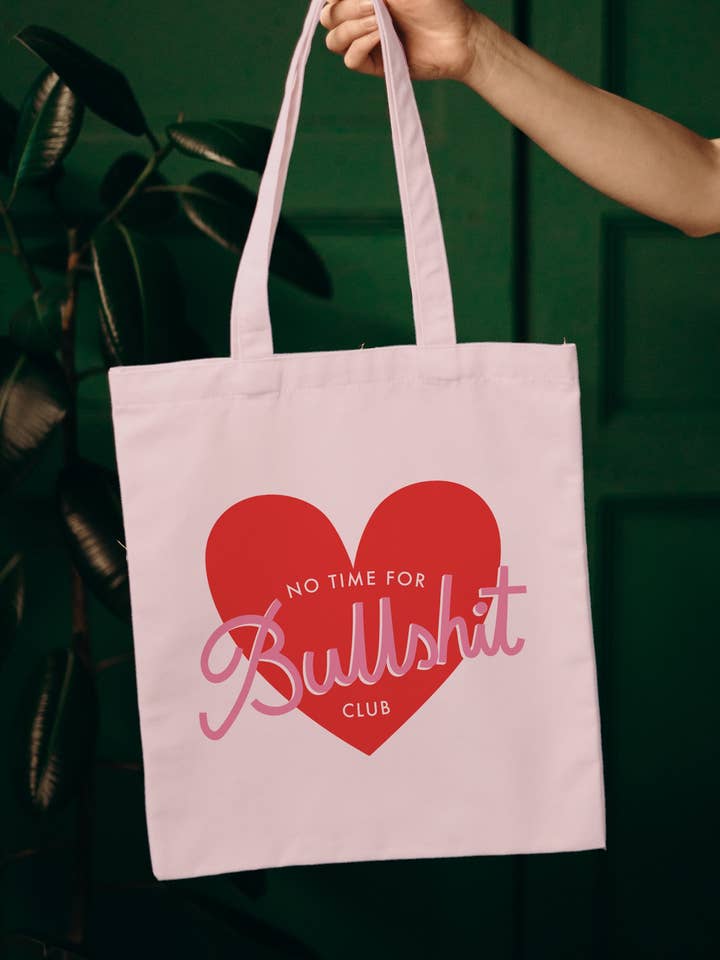 Sac No B.S Club, rose, cœur, en coton pour la vente par Happy Go Lucky