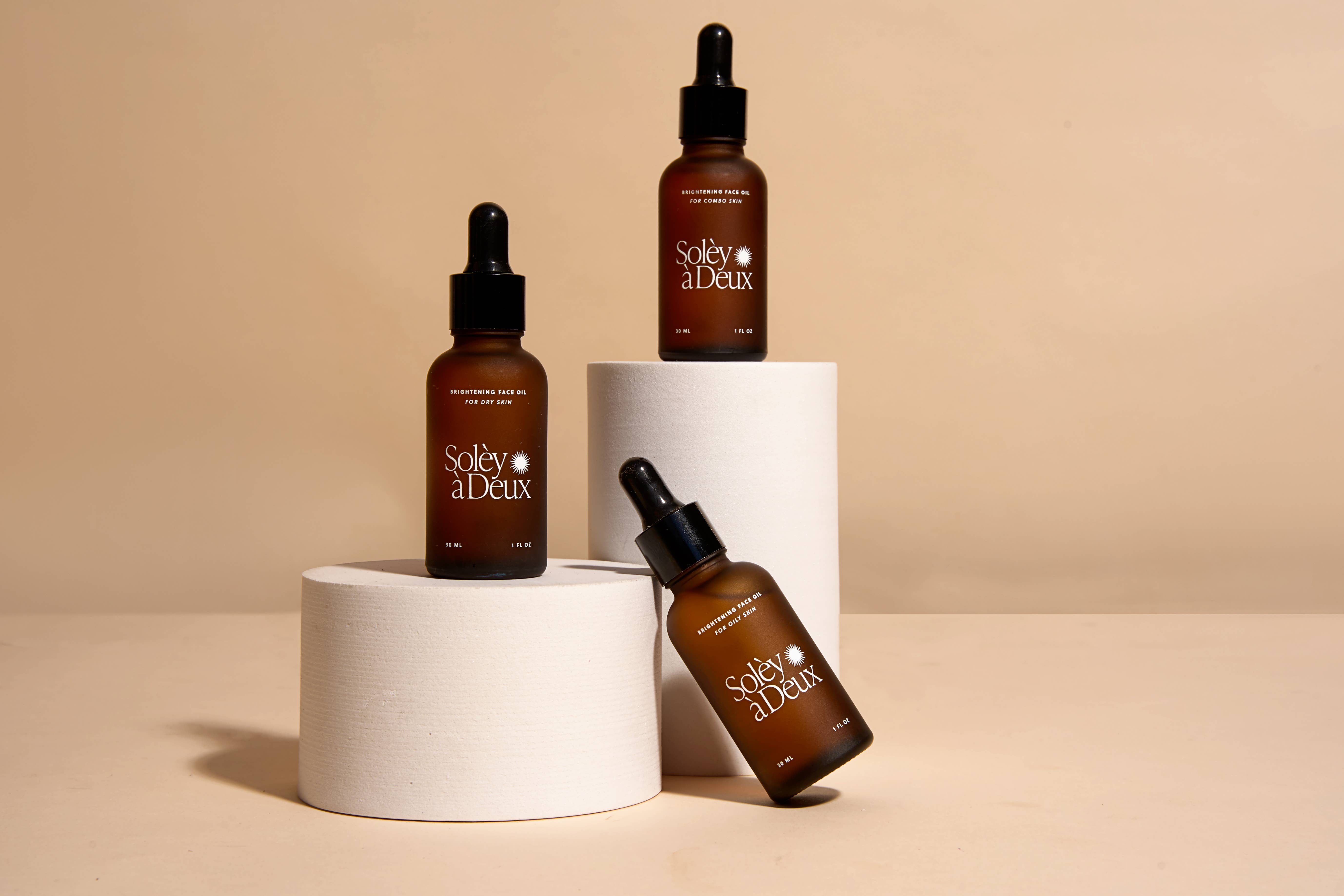 Solèy à Deux - Venta al por mayor Aceite facial - Aceite Facial Iluminador - para Piel Grasa2