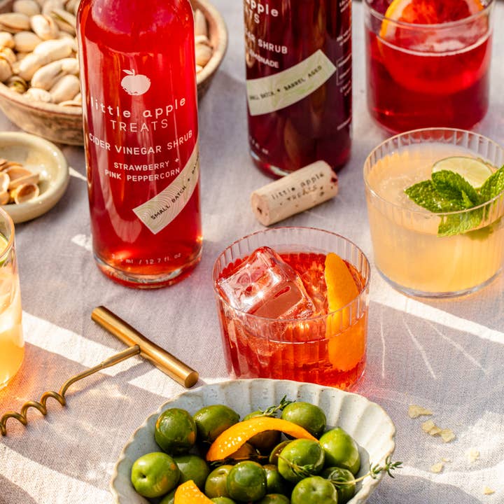 Little Apple Treats - Wholesale Cocktail mix/syrup - Foodservice Size Ginger Limeade Shrub—made with fresh fruit!2