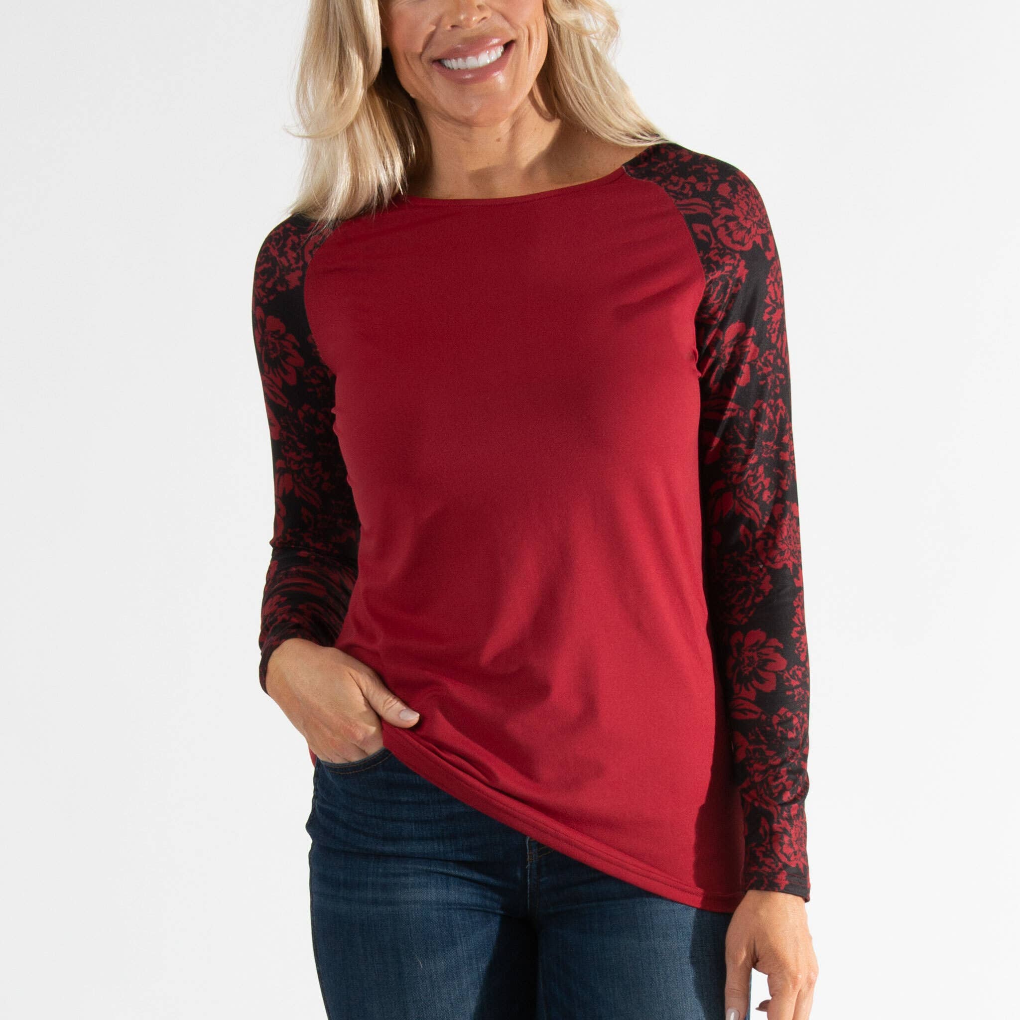 Howard's - Wholesale Tunic - Women's - Sale - Victoria Long Sleeve Raglan Top14