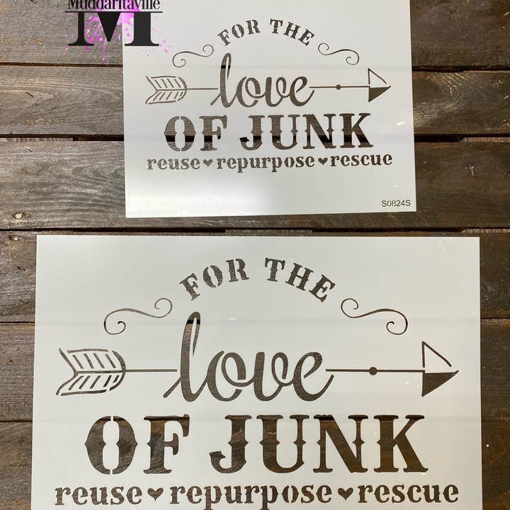 S0824 For the Love of Junk - 2 tailles disponibles pour la vente par Muddaritaville Studio