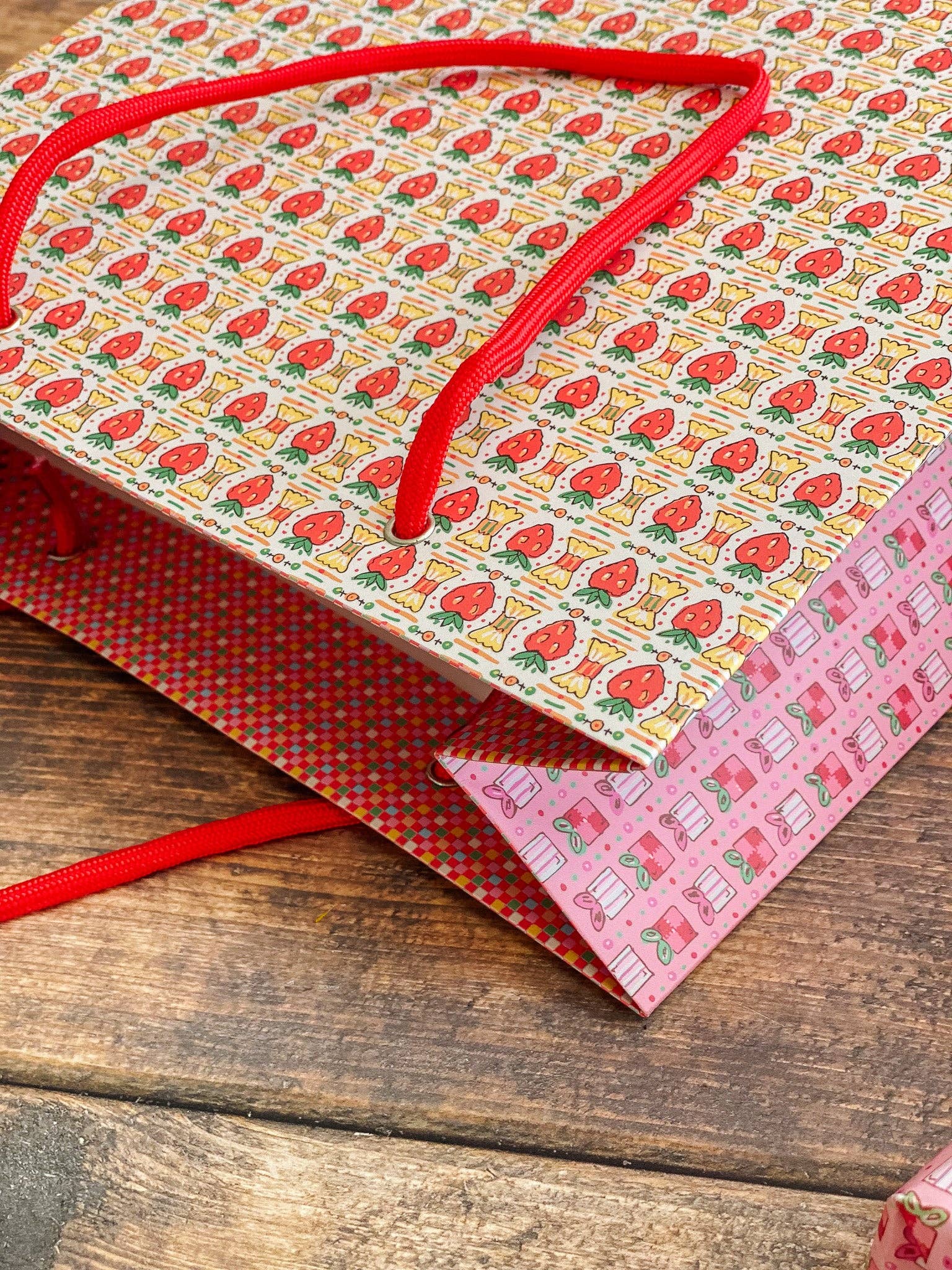 re:mused studio - Wholesale Gift Bag - Berry Birthday Gift Bag4