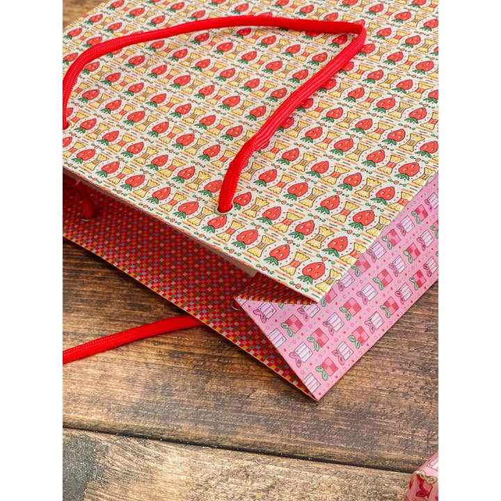 re:mused studio - Wholesale Gift Bag - Berry Birthday Gift Bag4