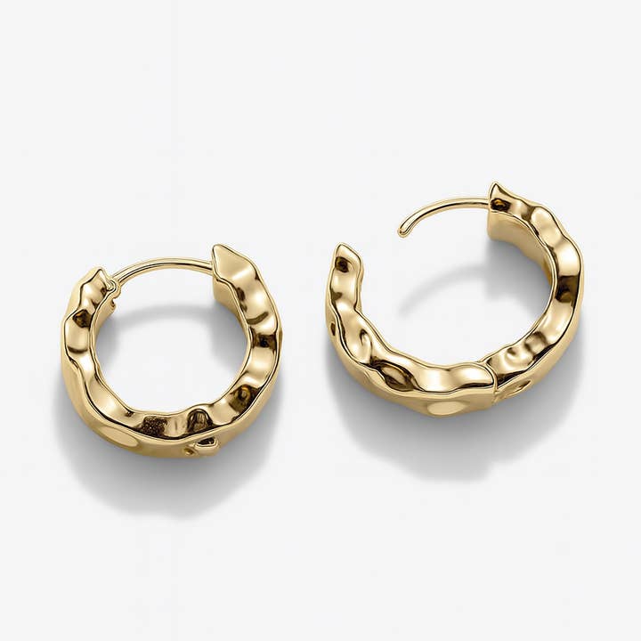 Textured Small Hoop Earrings 1.6cm | 14K Gold Plated or Rhodium for wholesale by Sedy Jewelry