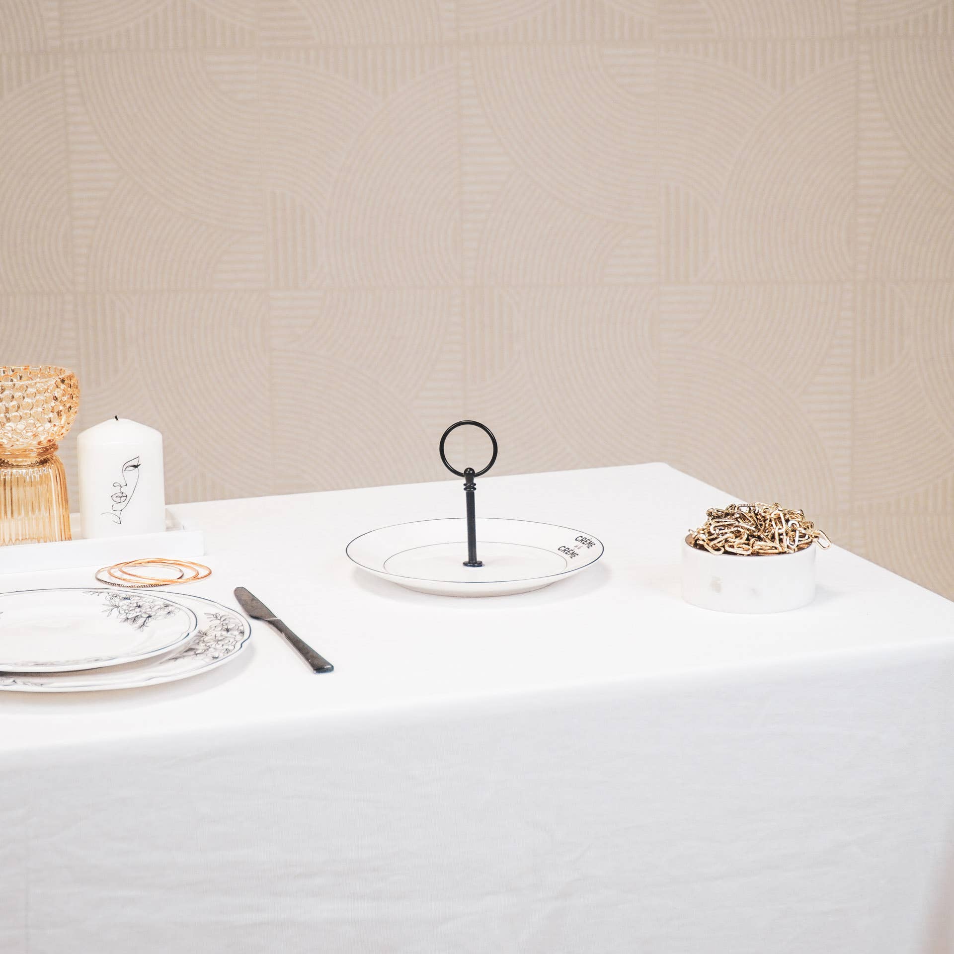 Housevitamin bv - Wholesale Serving Tray - HV Creme de la Creme Etagere - 1 layer2