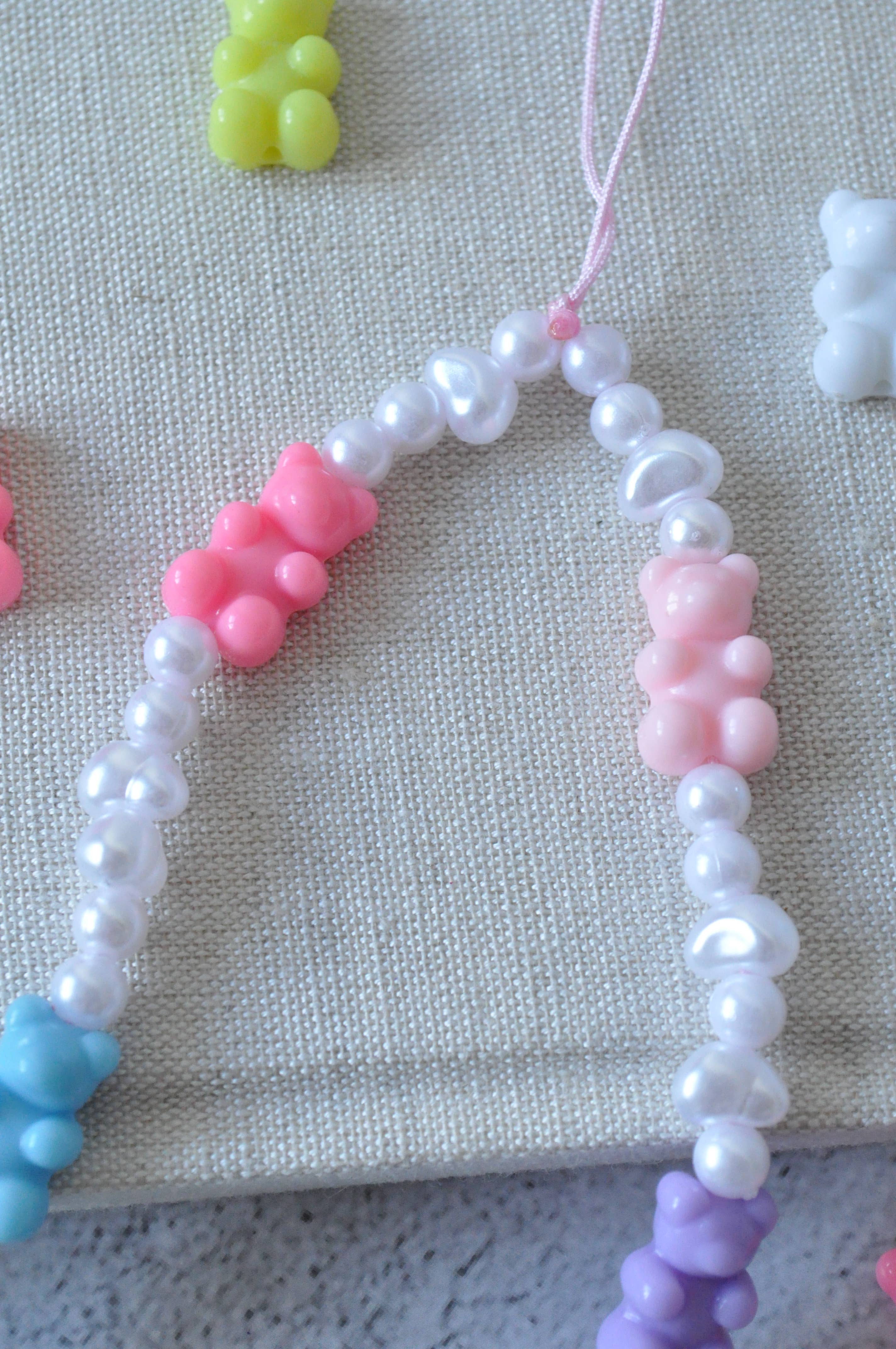 TheMellys – wholesale Phonecase strap – Gummy Bear Cute Phone Chain | Pearl Gummy Bear Bag Charm2