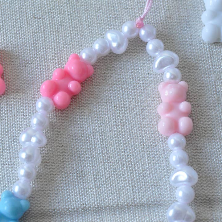 TheMellys – wholesale Phonecase strap – Gummy Bear Cute Phone Chain | Pearl Gummy Bear Bag Charm2