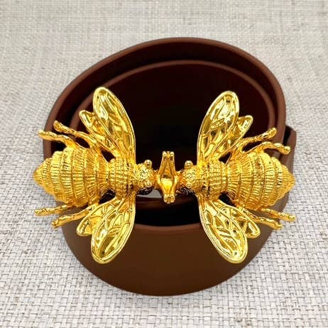 Smooching Bees Belt Buckle for wholesale by Garland Bags