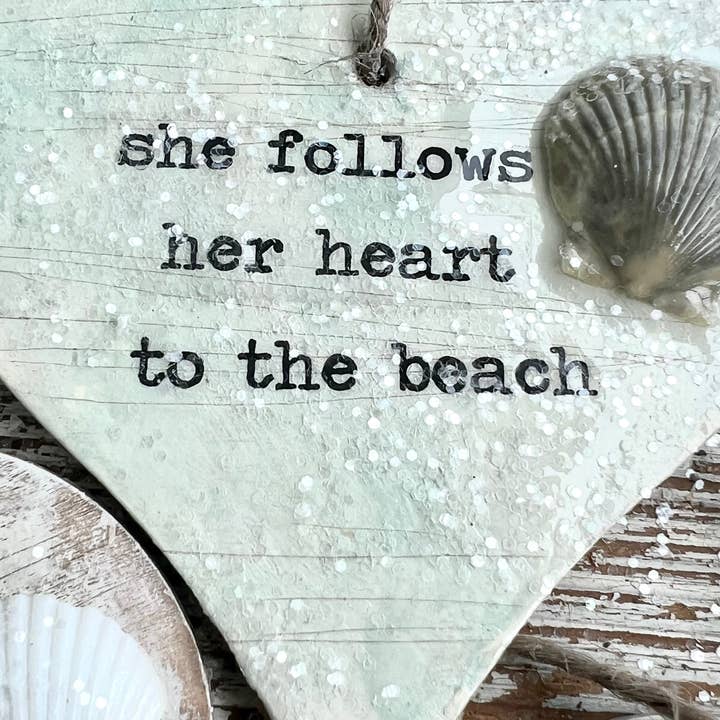 UnfiniSHEd - Wholesale Ornament - Beach Wood Handmade Heart Ornament Choose saying
