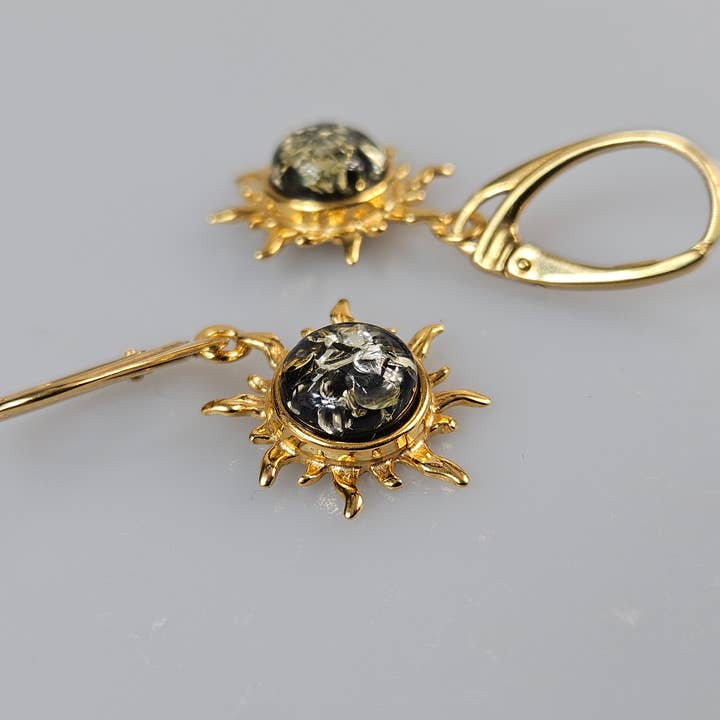 AmberLithuania - Vendita all'ingrosso Orecchini pendenti - Orecchini a forma di sole in oro e argento con pendente a filo, a forma di sole