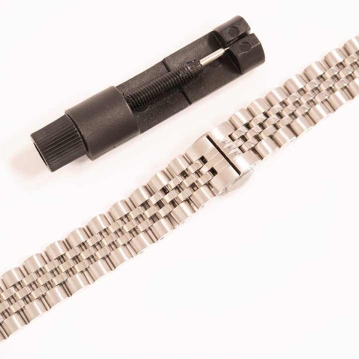 WJW - Wholesale Watch band/strap – Women's - 18K Gold PVD Stainless Steel Smart Watch Band12