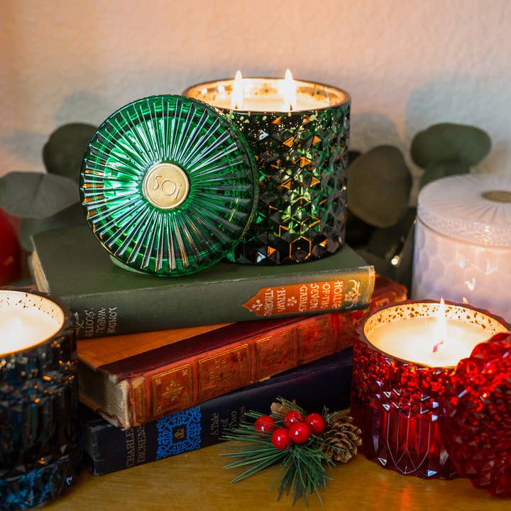 The SOi Company - Wholesale Jar/Filled Candle - Holiday Spice 8oz Petite Shimmer Candle2