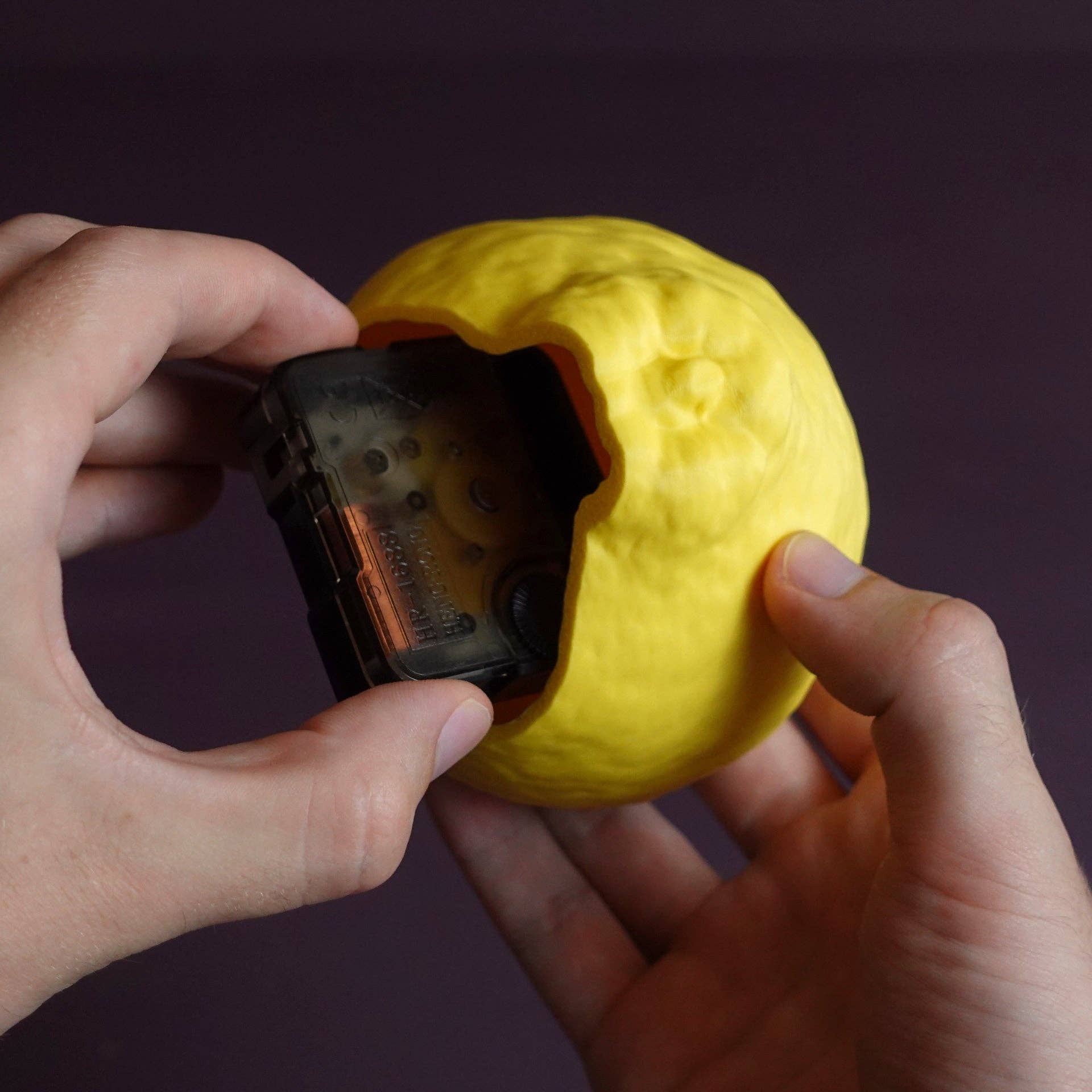 Roomberry - Wholesale Wall Clock - Lemon Clock – Playful Kitchen Clock in Citrus Look for Fresh Fruit Decor5