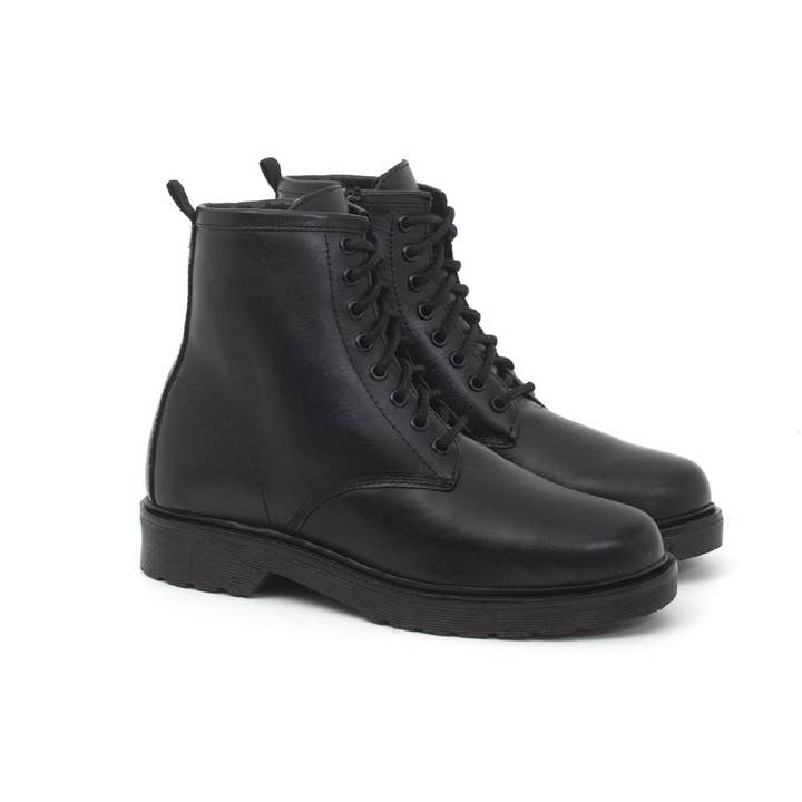 W-Nagran-svart kvinnors svart läder kängor för wholesale av Harris Hawk