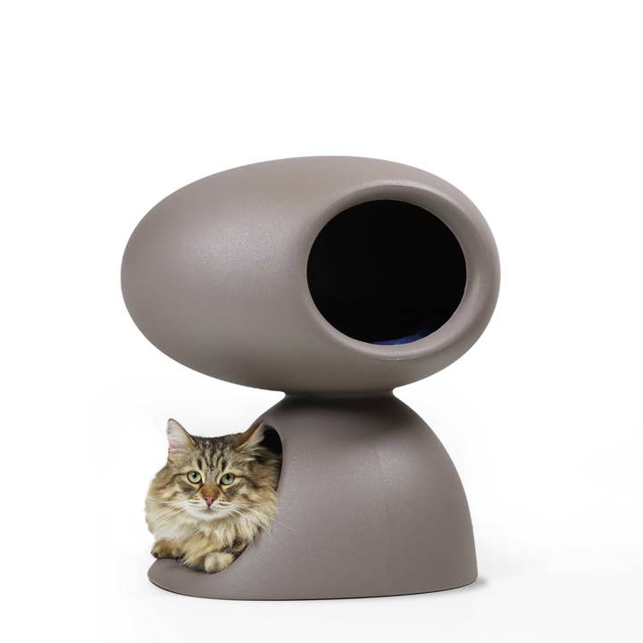 United Pets – wholesale Pet cave – Cat/dog – Designer cat bed with scratching post and plush toy3