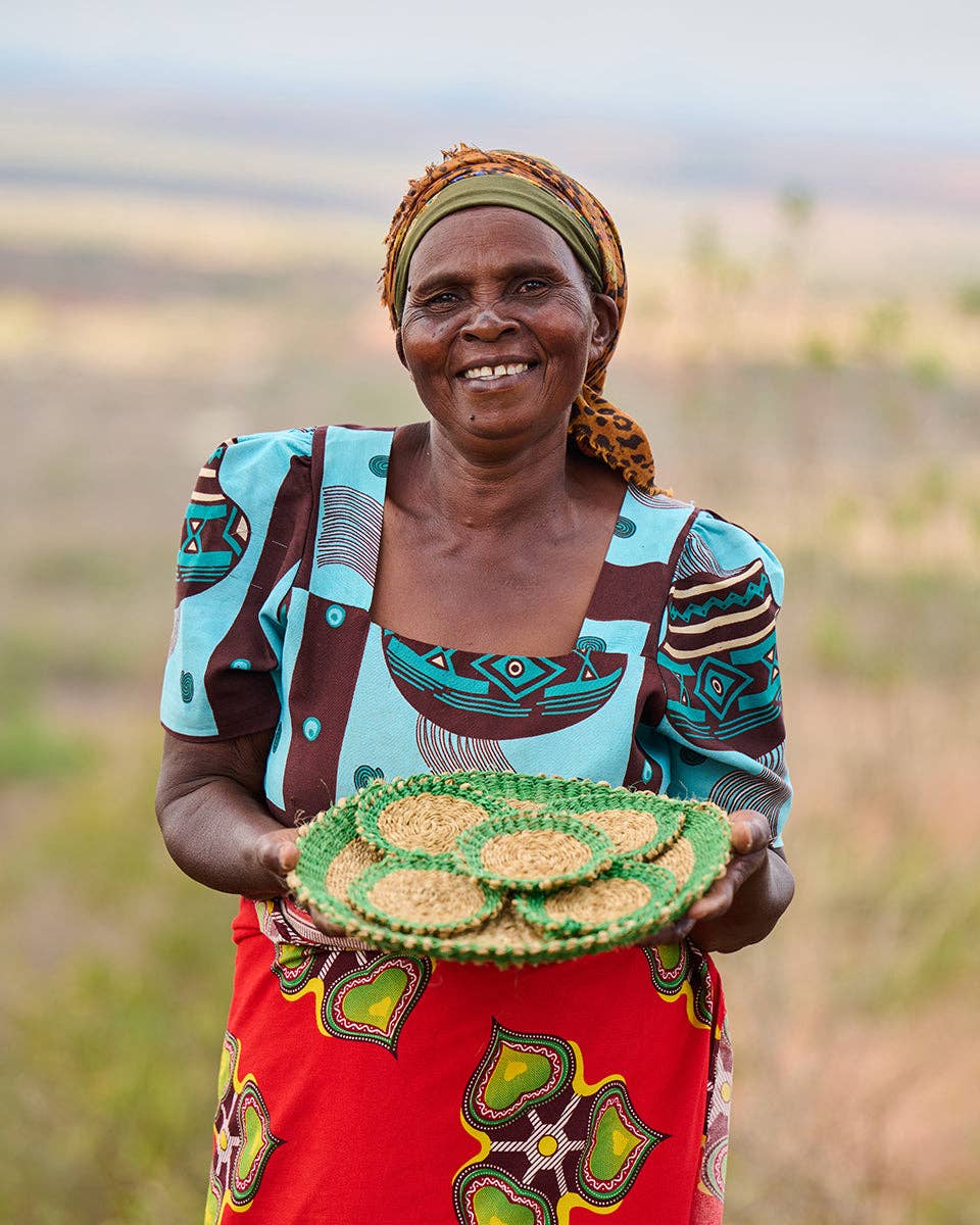 The Basket Room – wholesale Placemat – KAMARIA: Green Trim Handwoven Placemat | Tableware | Table Mat2
