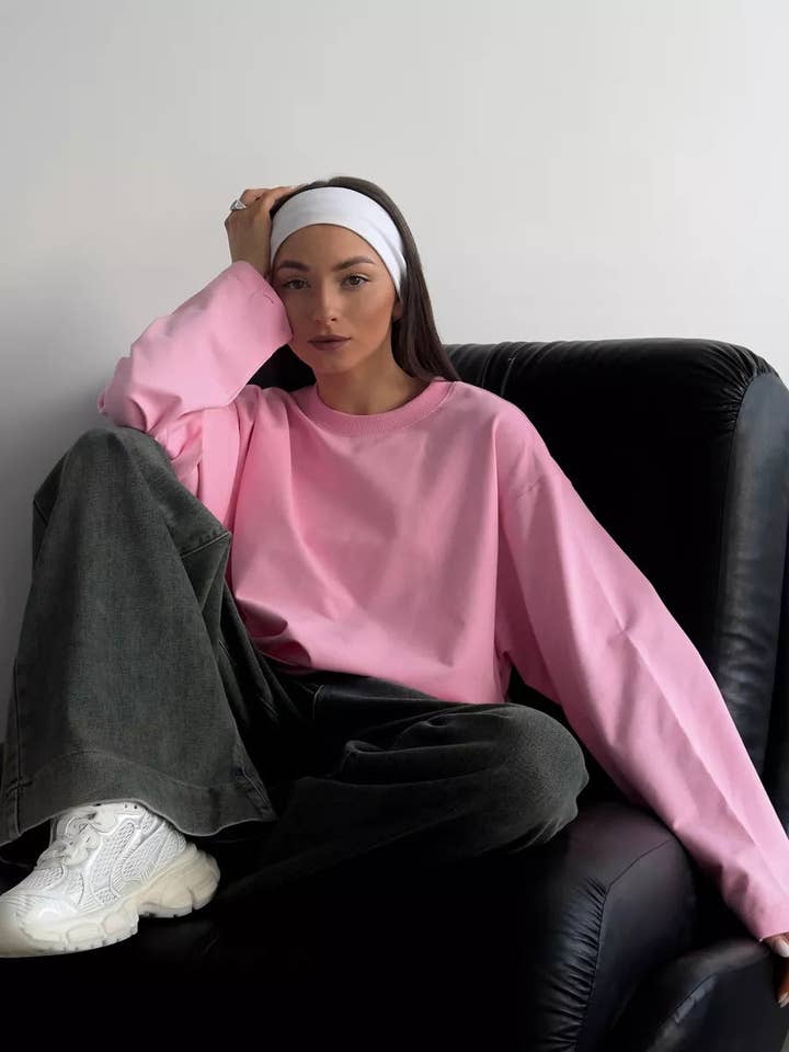 Suhkasana - Wholesale T-Shirt - Women's - Heavyweight Cotton Long Sleeve Crewneck Oversized T Shirt14