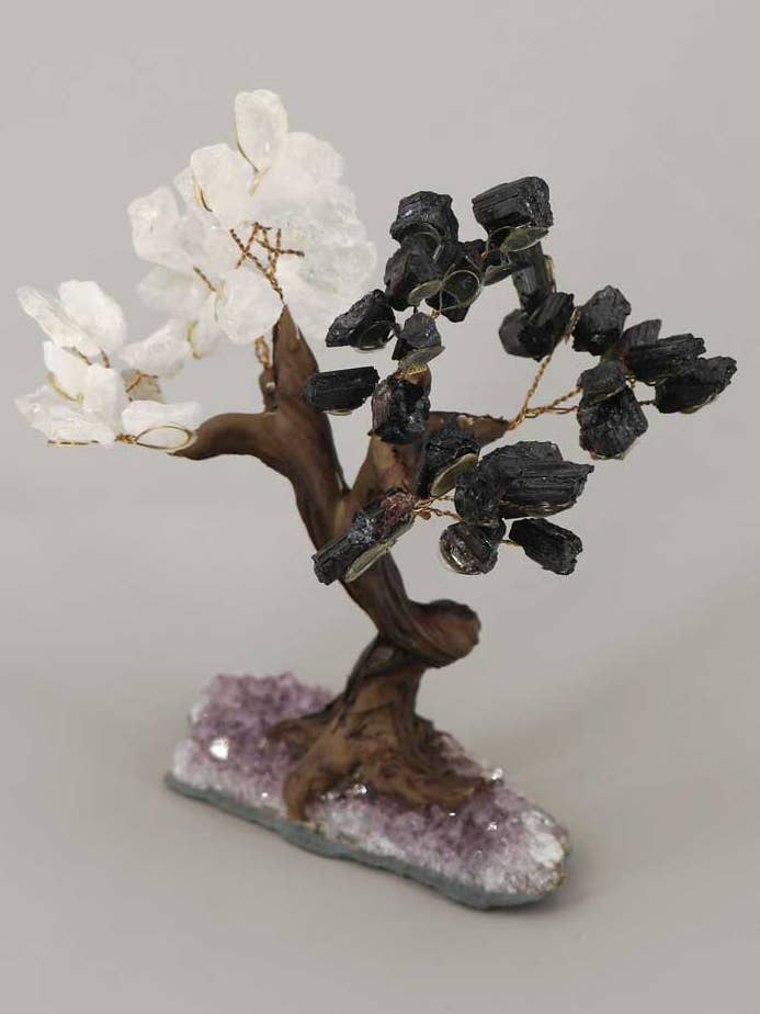 Arbre Bonsaï en Pierres Précieuses Yin Yang pour l'Équilibre pour la vente par Buddha Groove