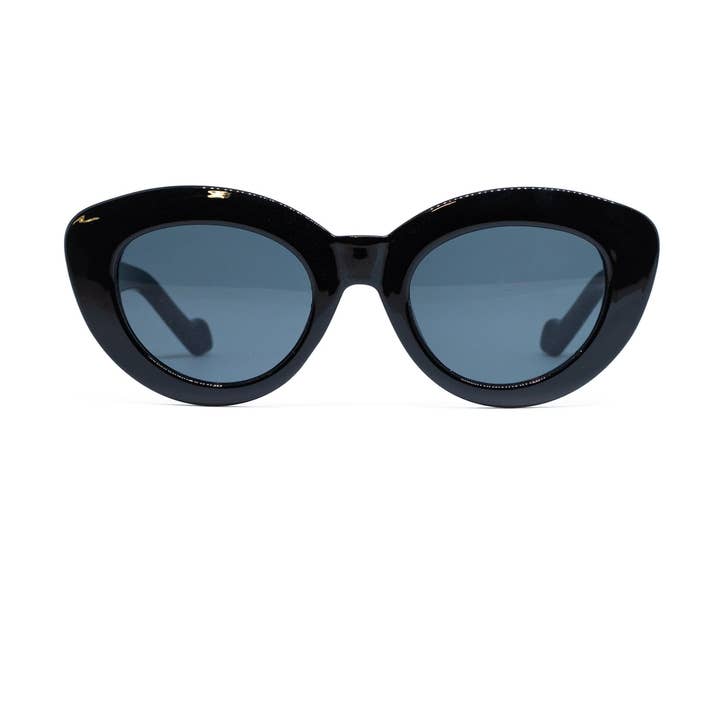 KARINA BLACK. Sunglasses for wholesale by Minue Opticians