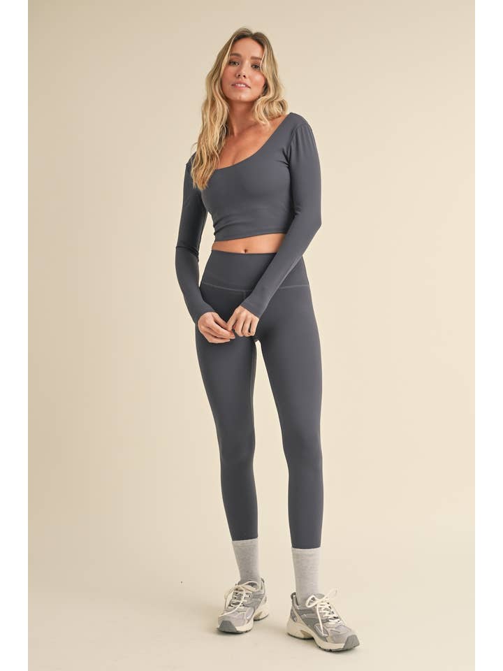 KIMBERLY C - Wholesale Athletic Top - Women's - Twist Back Long Sleeve Top47