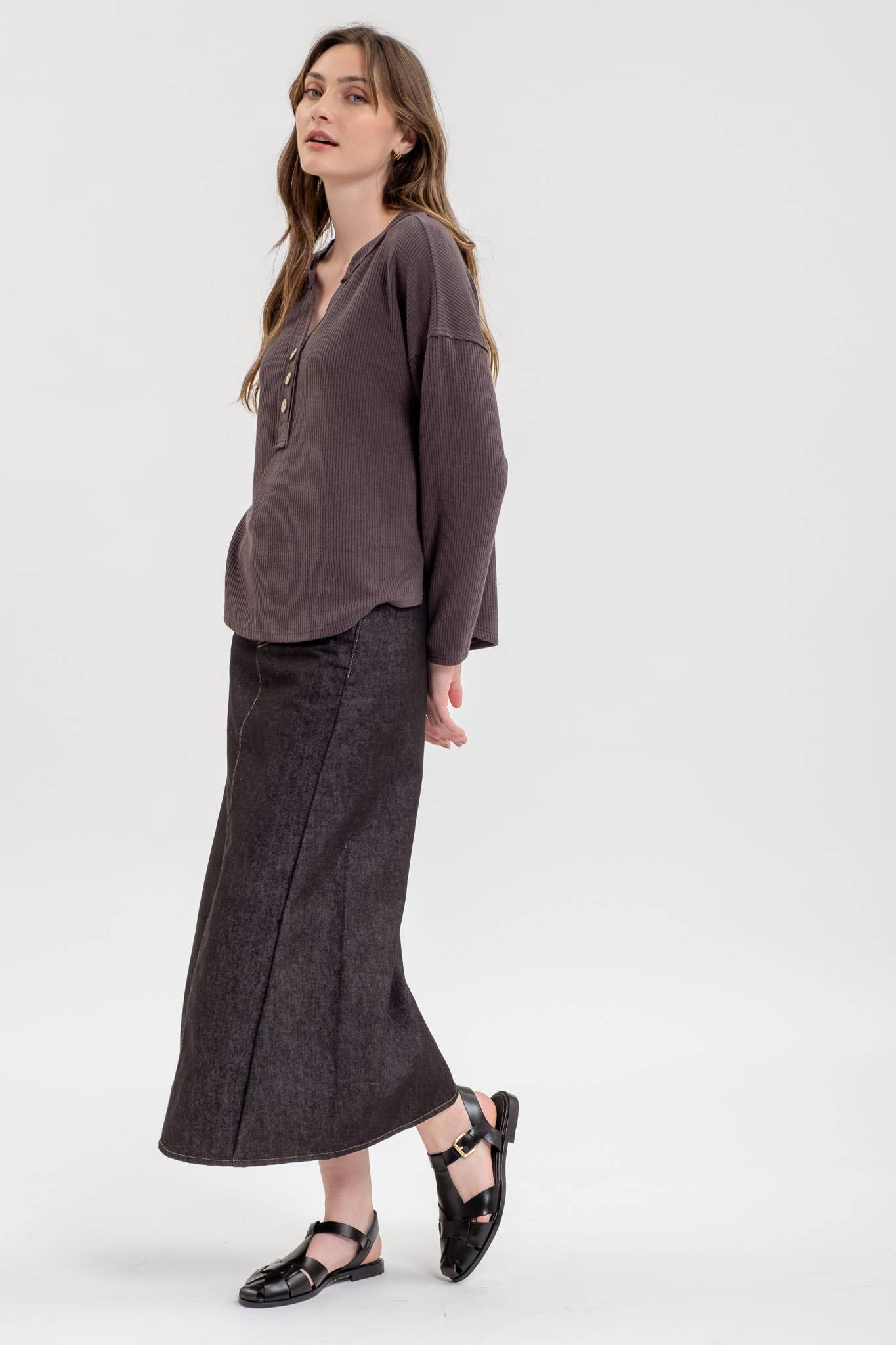 Blu Pepper - Wholesale Knit Top - Women's - HALF BUTTON V NECK LONG SLEEVE KNIT TOP2