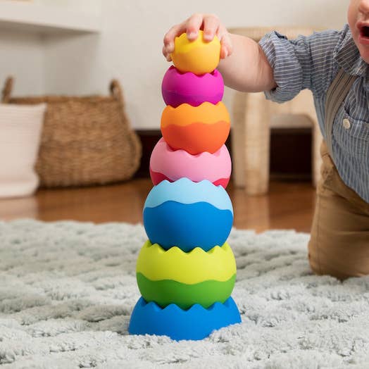 Tobbles Neo pour la vente par Fat Brain Toy Co.