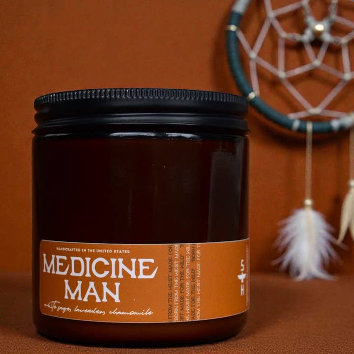 MEDICINE MAN - Bougie à la lavande et à la sauge pour la vente par Seventh House Candle