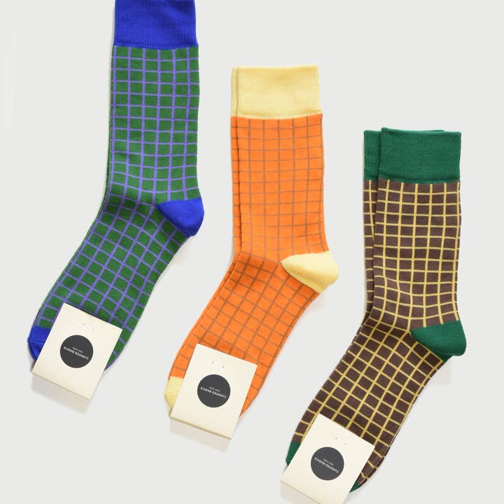 Window-pane Socks and other Purchase Wholesale prezzo pane. Free Returns & Net 60 Terms on Faire trending on Faire.