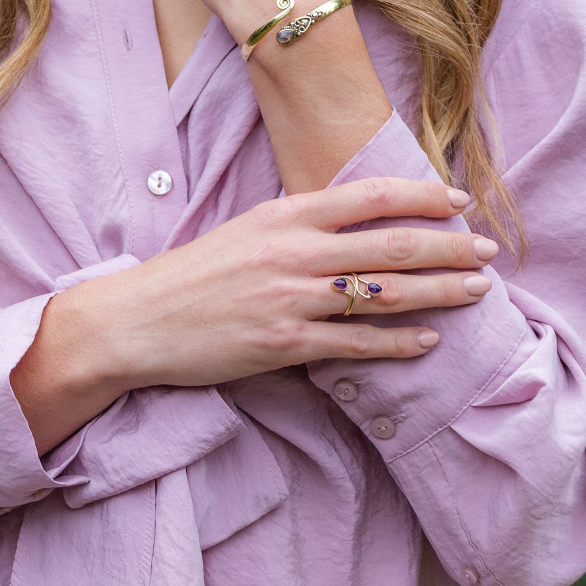 Anju Jewelry - Vendita all'ingrosso Parure di gioielli - Prepack Anelli Collezione Tanvi - 12 Anelli Dorati in Scatola4