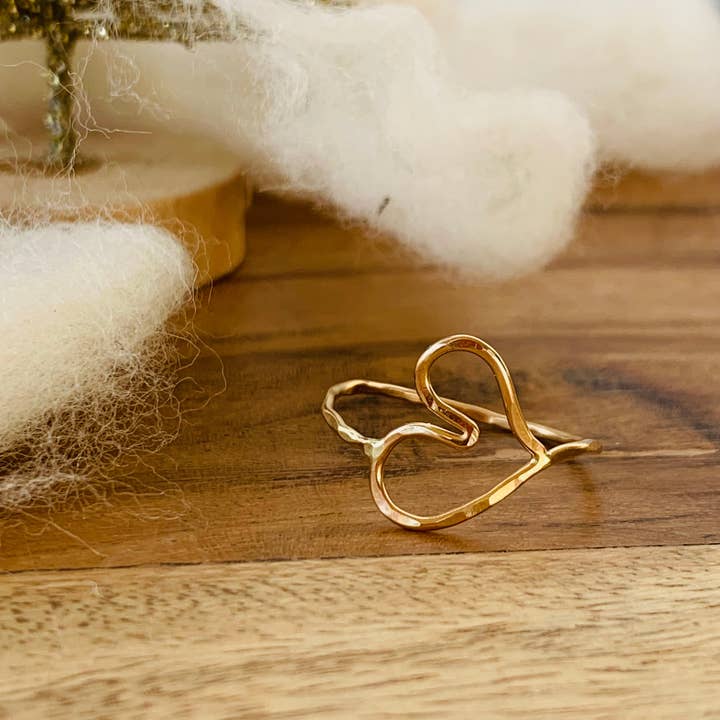 Notions of Lovely - Wholesale Band/Stacked Ring - Sweetheart Ring2