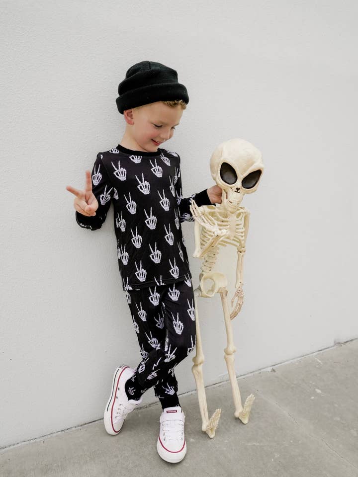 Little Rad Kid - Wholesale Sleepwear Set - Kids - ✌🏻 skelly | bamboo pajamas6