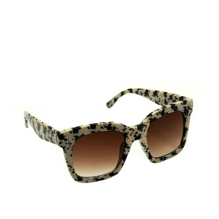 Oversized Square Sunglasses in Black and White Tortoiseshell for wholesale on Faire3