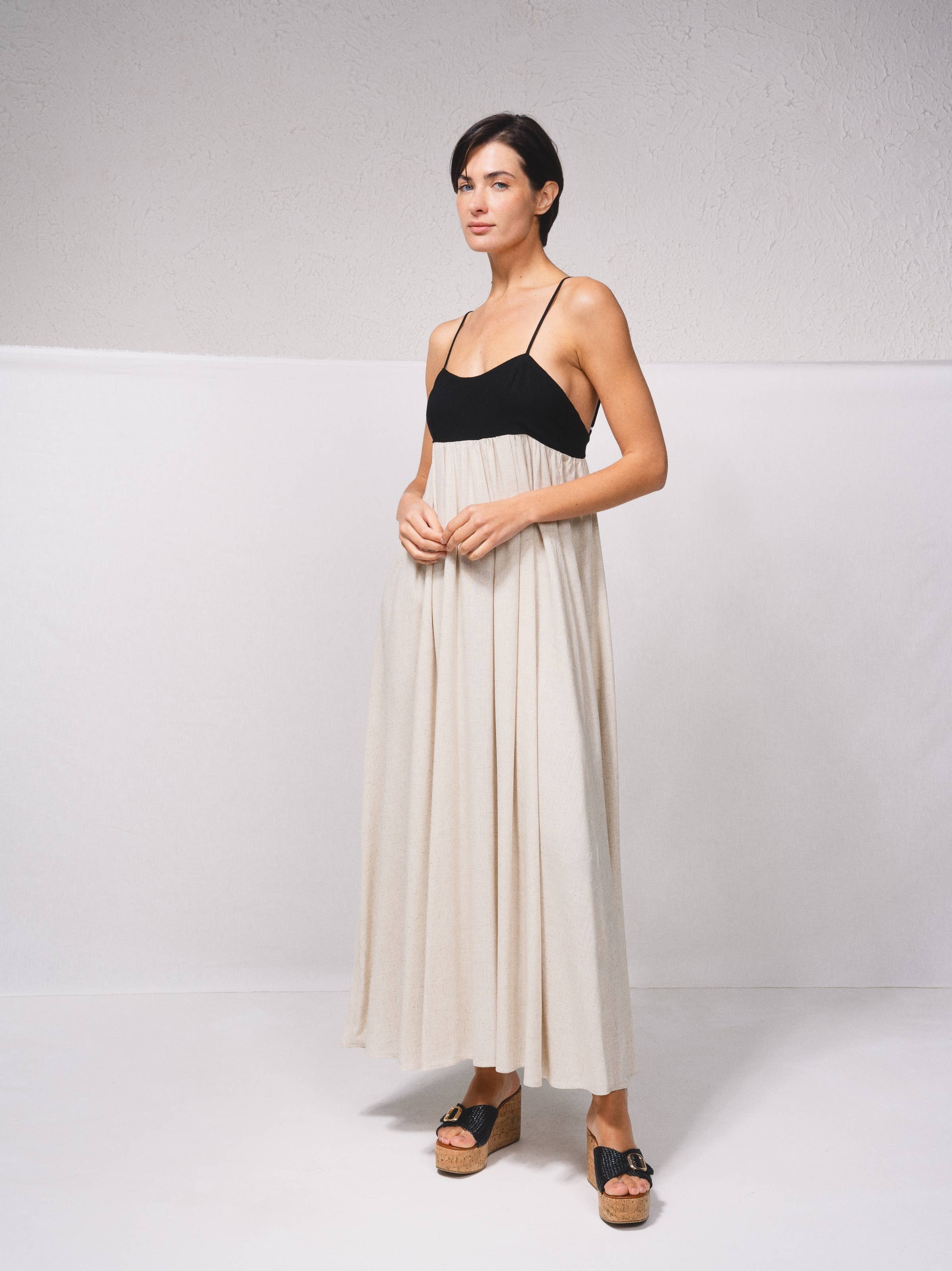 SMF – Engroshandel Kjole - Dame – Lang kjole med kontrasttop5