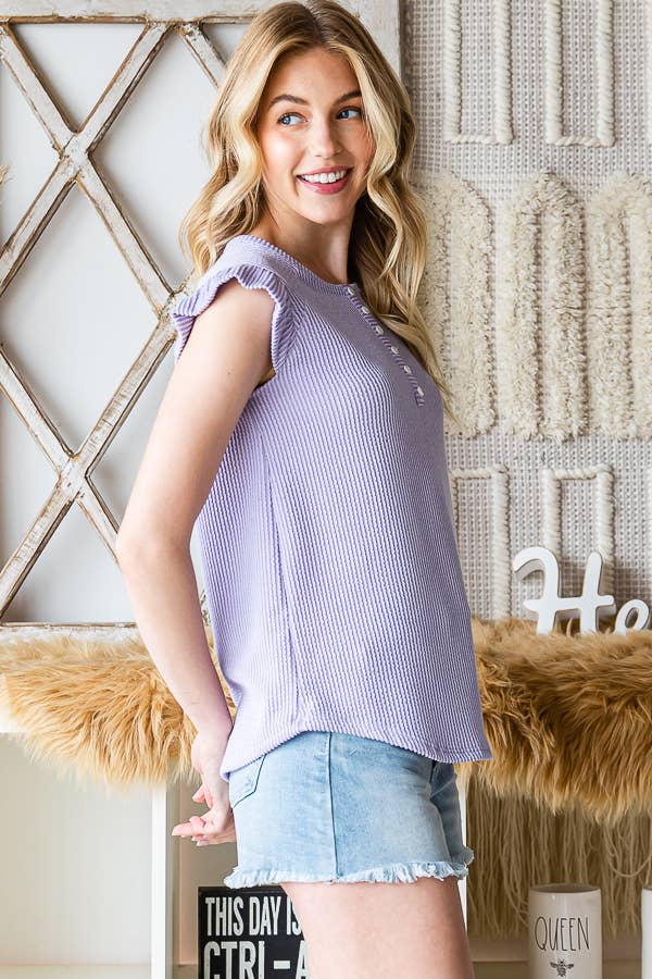 7th Ray – Engroshandel Strikket top - Dame – Solid Rib Knap-Front Flæseærme Top T515620