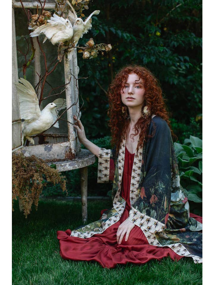 Market of Stars (Worldwide) - Wholesale Kimono - Women's - I Dream In Flowers Opera Duster Kimono Robe w/ Bees