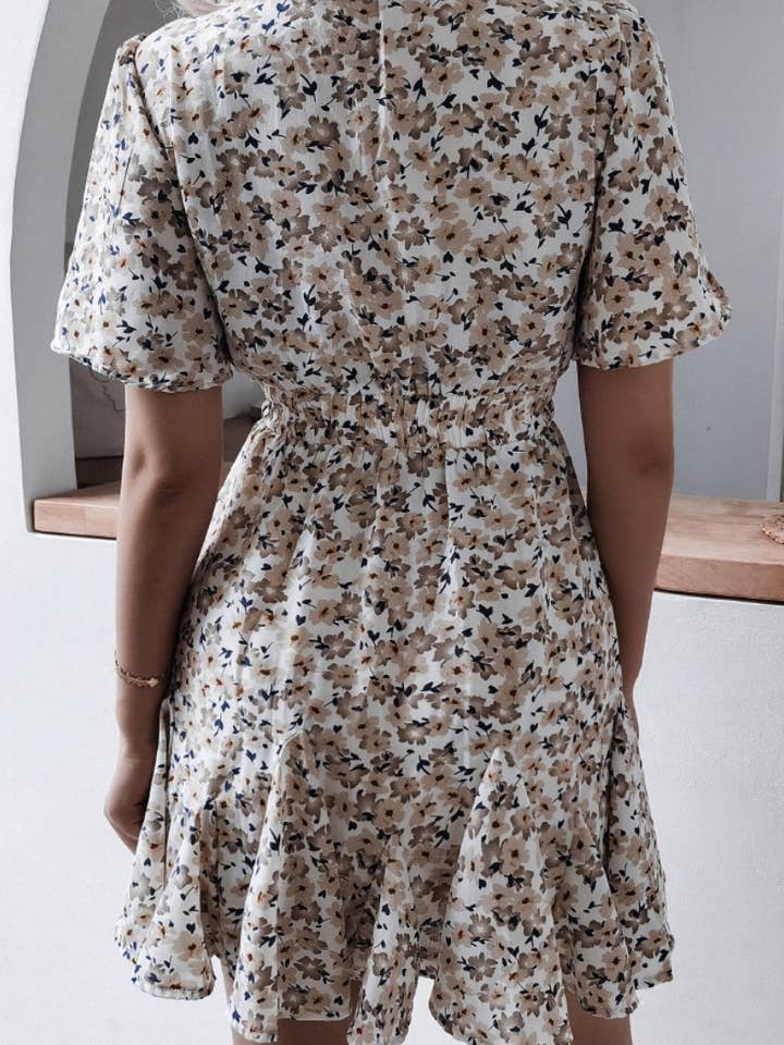 NINEXIS - Wholesale Dress - Women's - CWDSD4717_V-NECK FLORAL RUFFLED PLEATED DRESS SHORT9