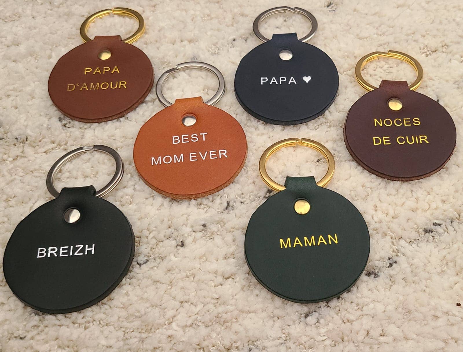 Boulevard des Tanneurs - Wholesale Keychain - Unisex - Round leather keychain with customizable engraving1