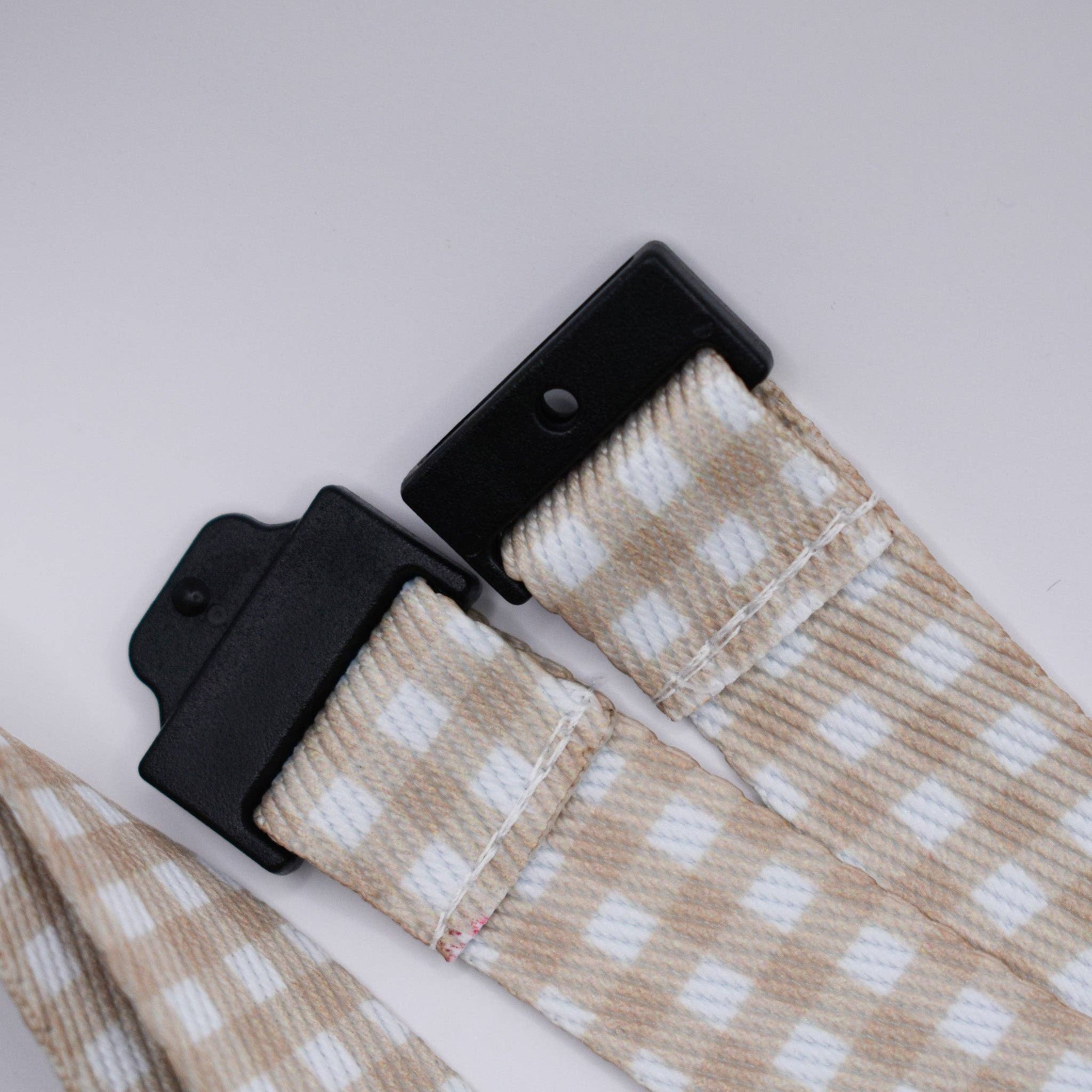 Lunamise - Wholesale Lanyard - Women's - Beige Gingham1