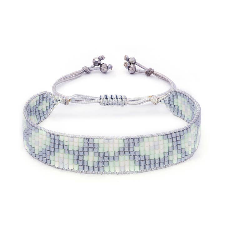 LOOM IRIS BRACELET/MINT for wholesale by Claudia Navarro Jewelry USA