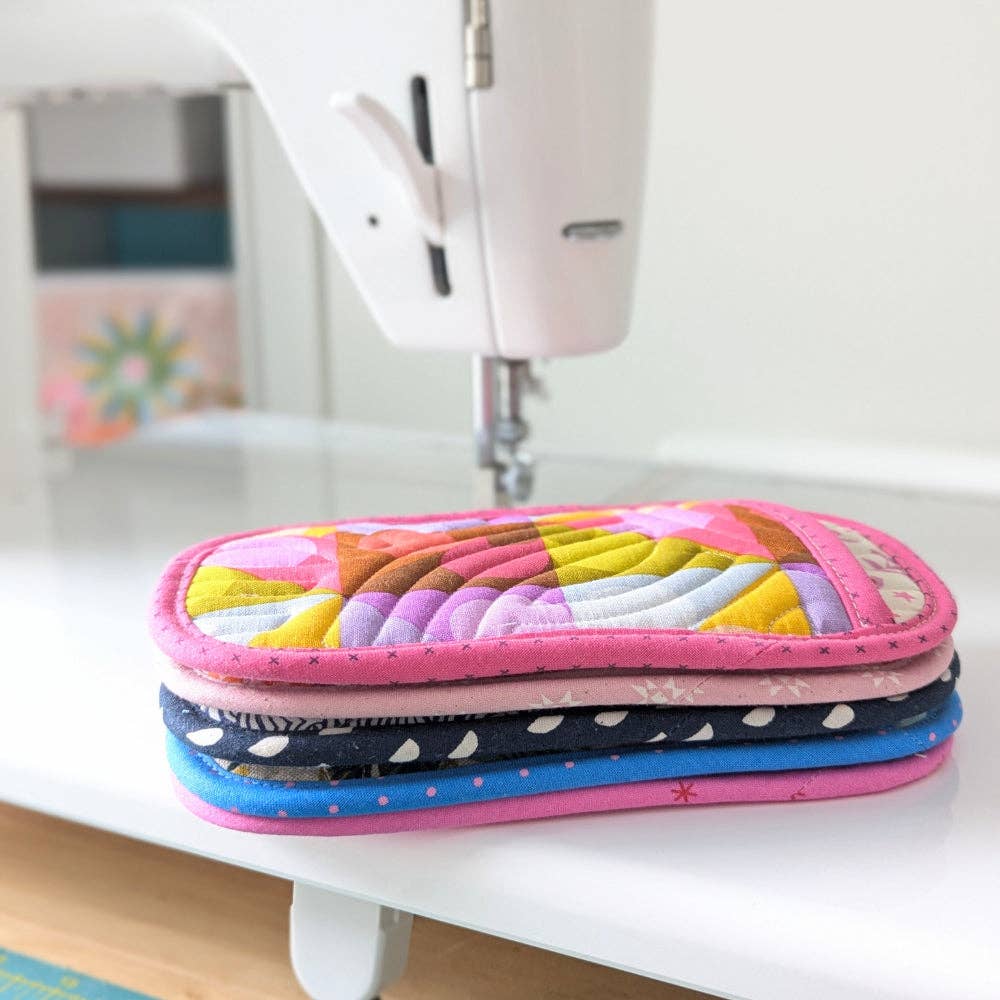 Ma Tante Quilting - Wholesale Craft Sewing Kit - Sunny Glasses Pouch (Paper Pattern)6