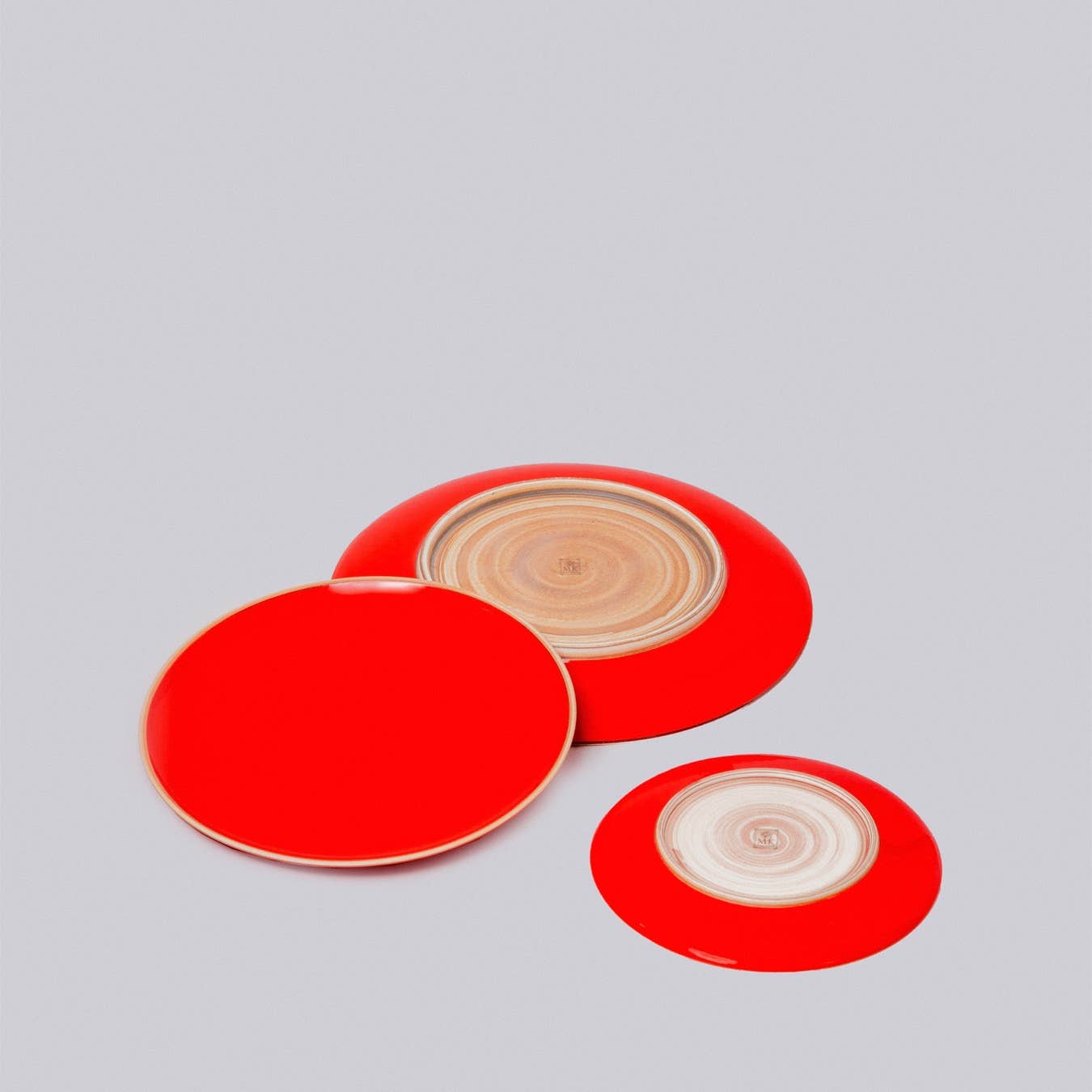 Middle Kingdom - Wholesale Decorative Plate/Dish/Bowl - Small Glossy Porcelain Hermit Plate1