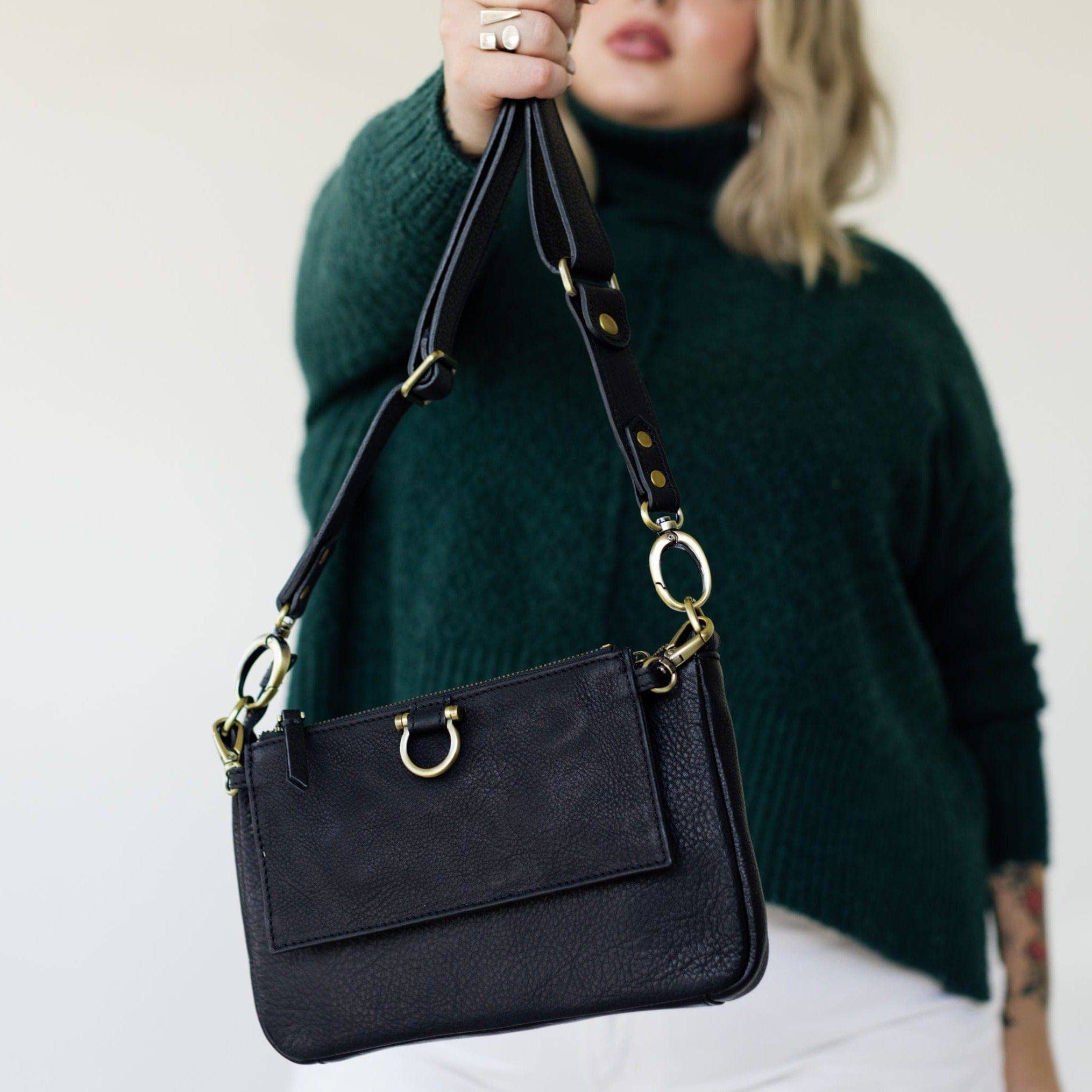 Sapahn - Wholesale Crossbody Bag - Women's - AE Crossbody Wristlet Wallet164