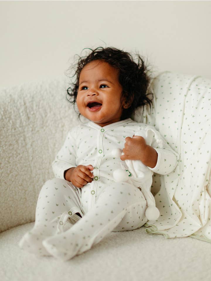 Under the Nile - Wholesale Jumpsuit - Baby - Snap Front Footie - Hearts