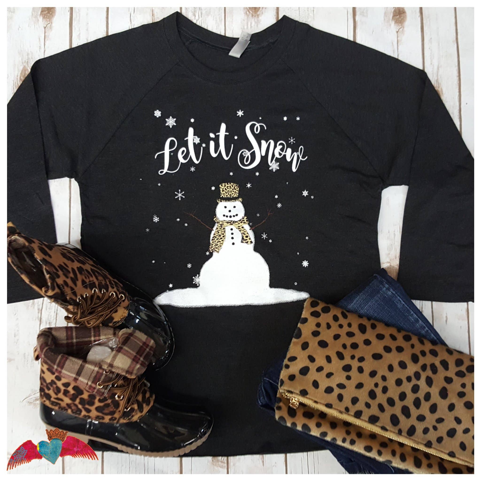 Plain Apparel Tees - Wholesale Screen Printed T-Shirt - Women's - Let It Snow Raglan0